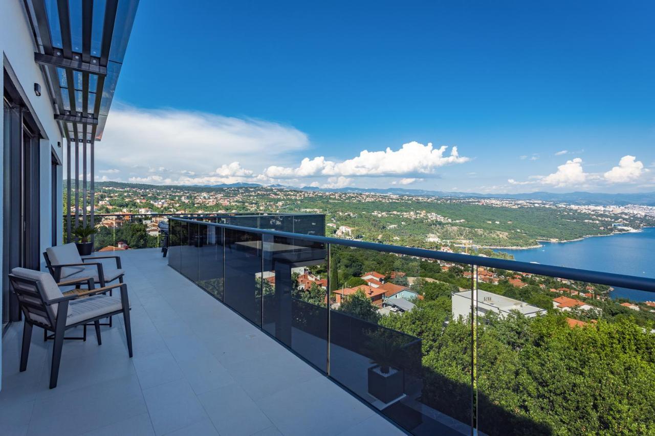 Villa Titanium Опатия Екстериор снимка